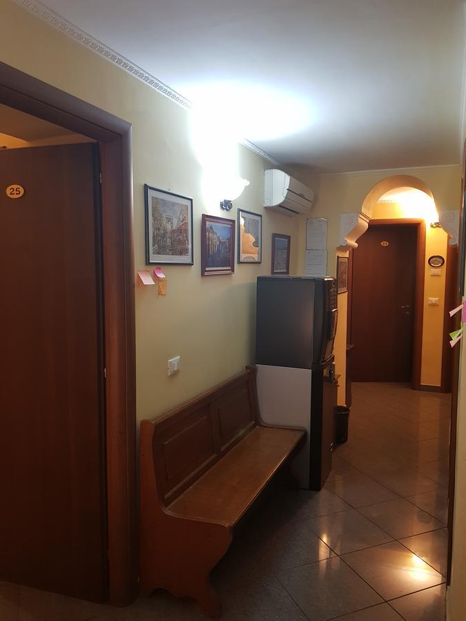 B&B Rudy Center Roma Eksteriør bilde