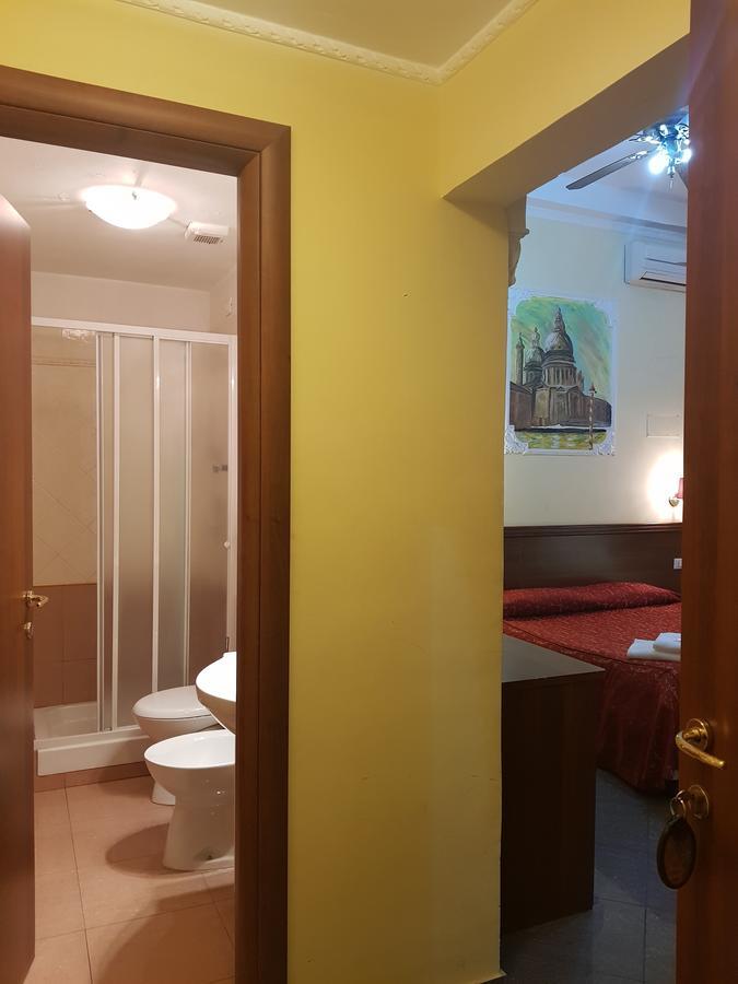 B&B Rudy Center Roma Eksteriør bilde